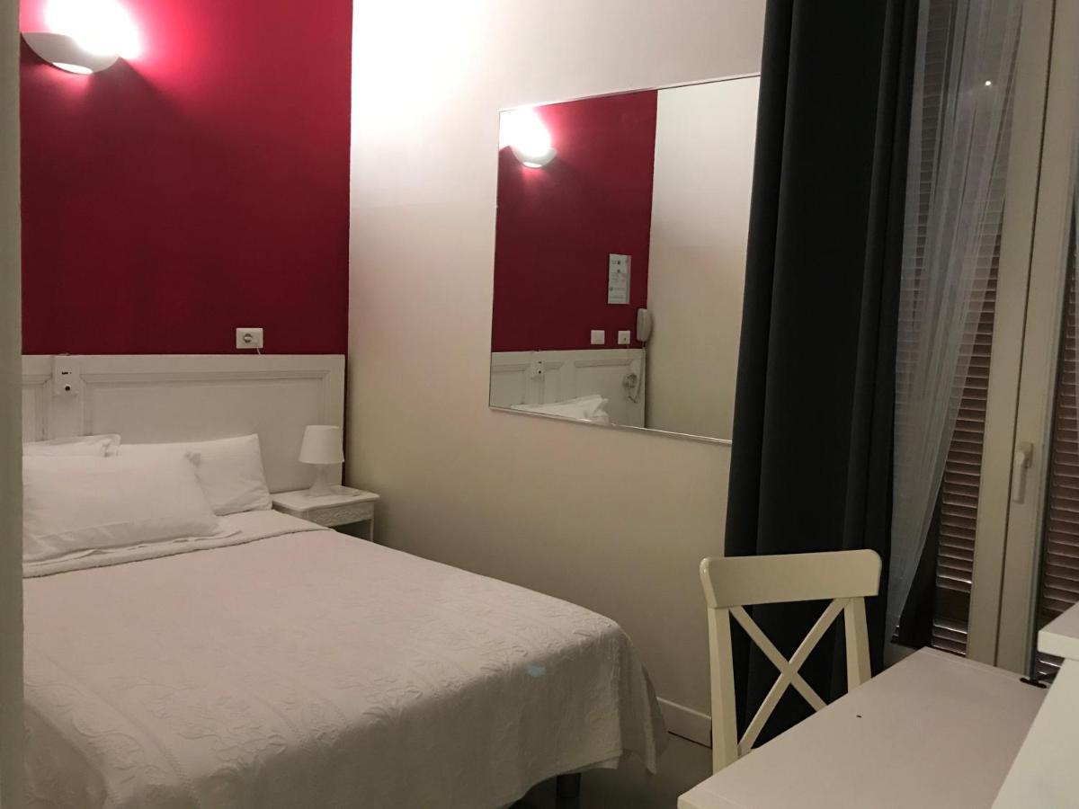 Azur Hotel Beausoleil Exteriör bild